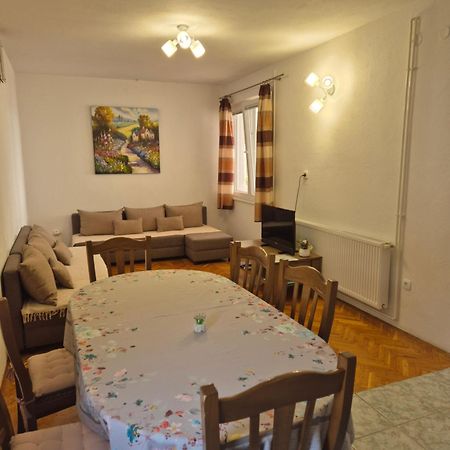Apartments Veni Up Starigrad Paklenica Dış mekan fotoğraf