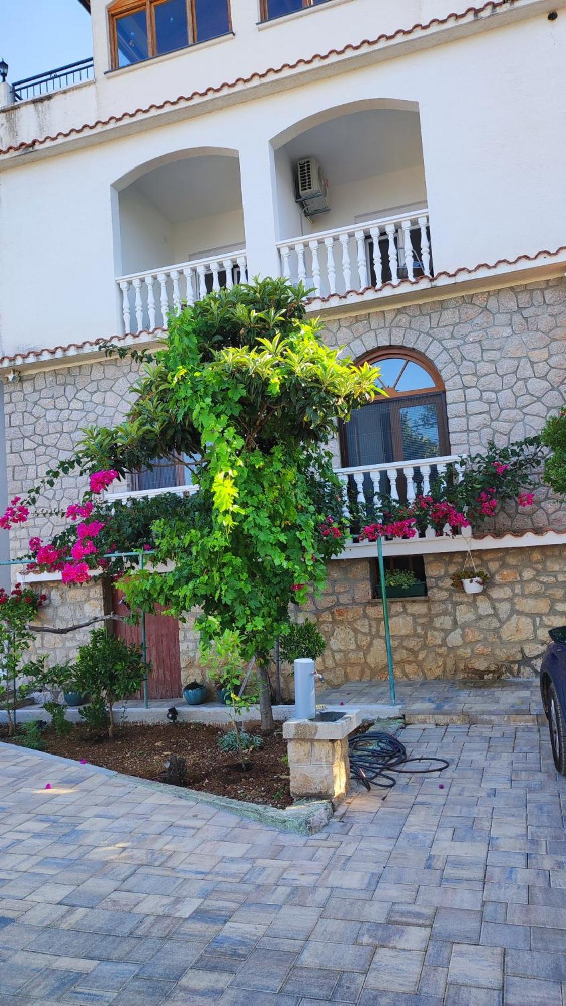 Apartments Veni Up Starigrad Paklenica Dış mekan fotoğraf