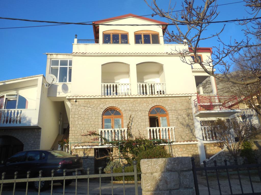 Apartments Veni Up Starigrad Paklenica Dış mekan fotoğraf
