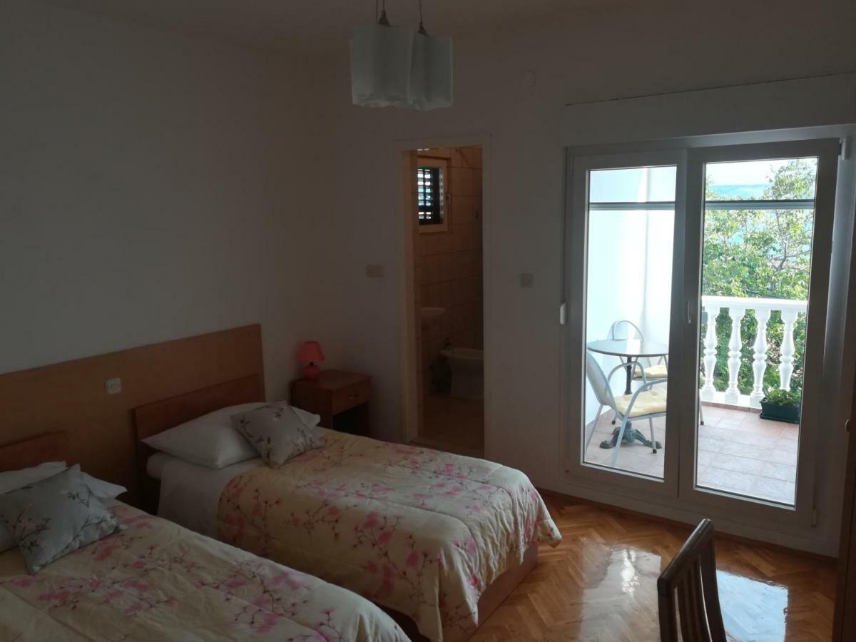 Apartments Veni Up Starigrad Paklenica Dış mekan fotoğraf